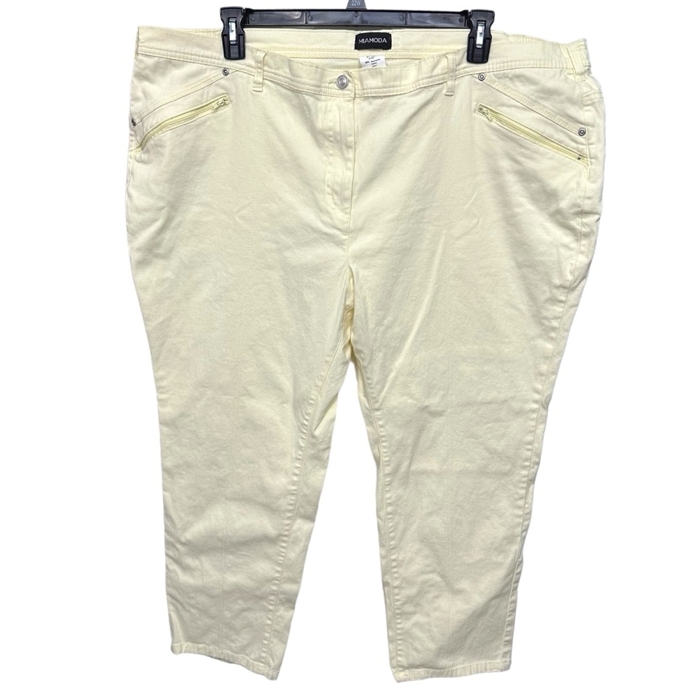 Mia Moda Ladies Size 48 Length‎ 27” Yellow Straight Leg Pants Pockets Stretch